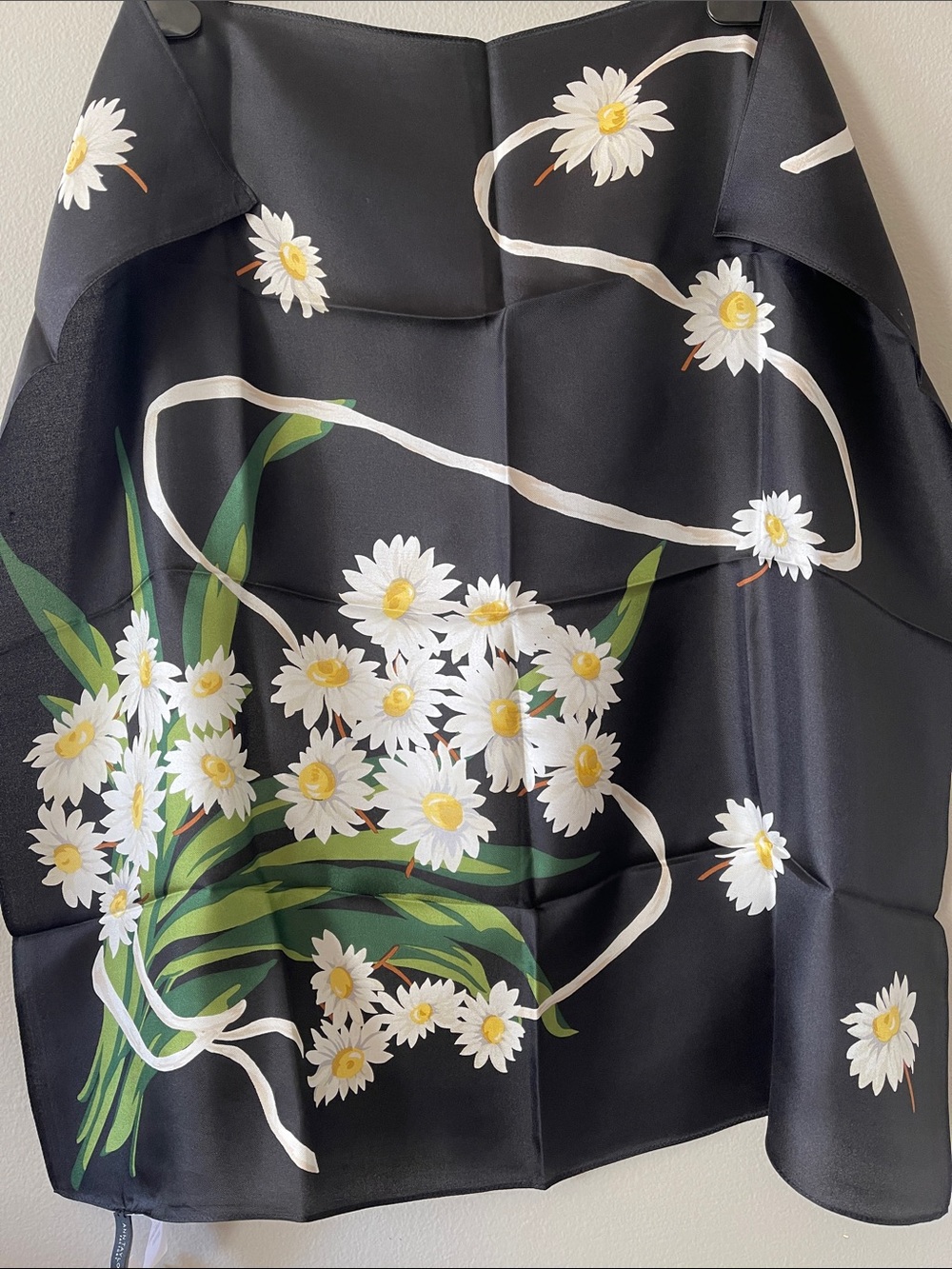 Ann Taylor Silk Black Floral Daisy Print Scarf